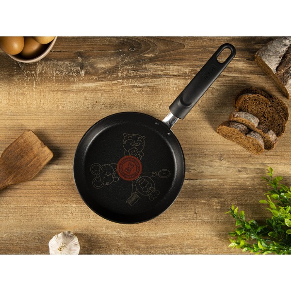 Фото - Сковорода для млинців Tefal E5140102 Chefclub 19 см