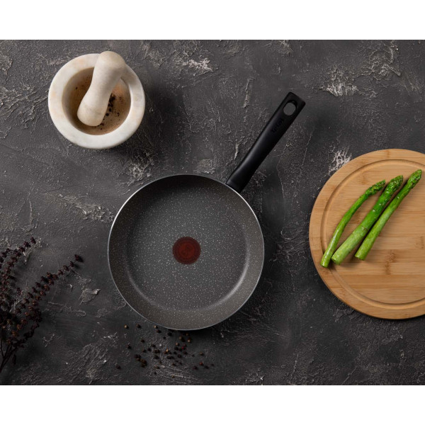 Фото - Сковорода універсальна Tefal B5790402 Cook Natural 24 см