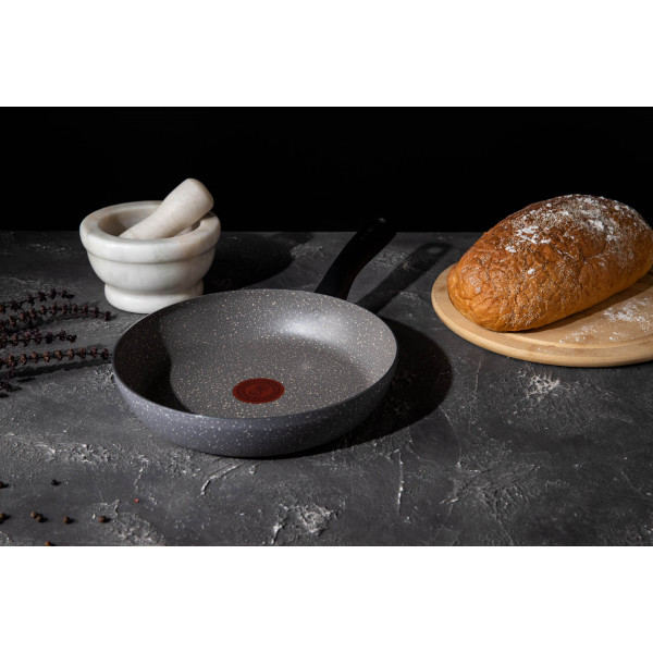 Фото - Сковорода універсальна Tefal B5790402 Cook Natural 24 см