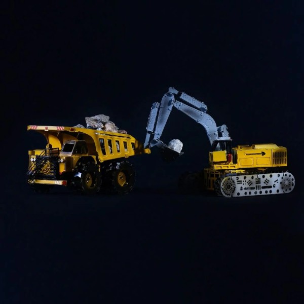 Фото - Металлический конструктор Metal Time Quarry Transporter (MT014)