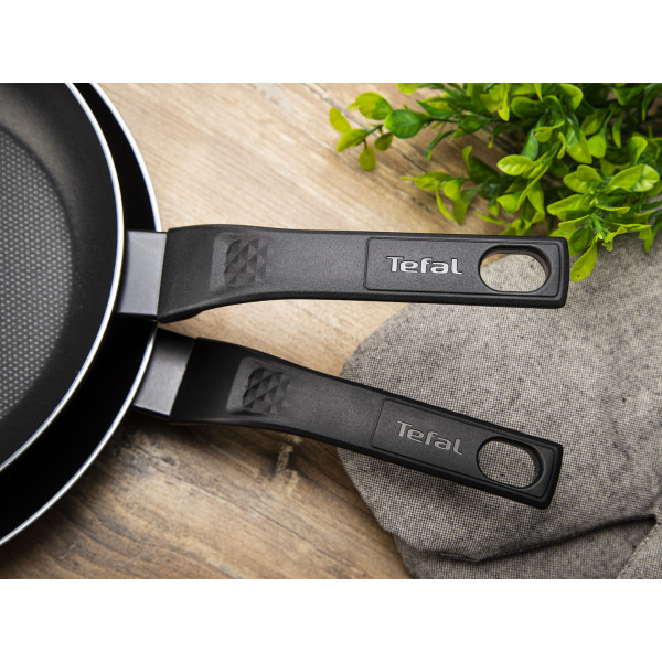 Фото - Сковорода універсальна Tefal B5670653 Simply Clean 28 см