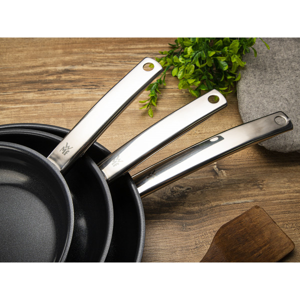 Фото - Сковорода універсальна WMF 748286021 Durado 28 см