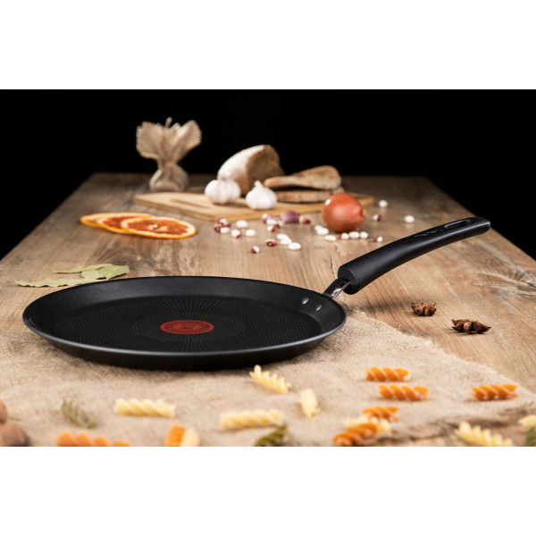 Фото - Сковорода для млинців Tefal G2683872 Ultimate 25 см