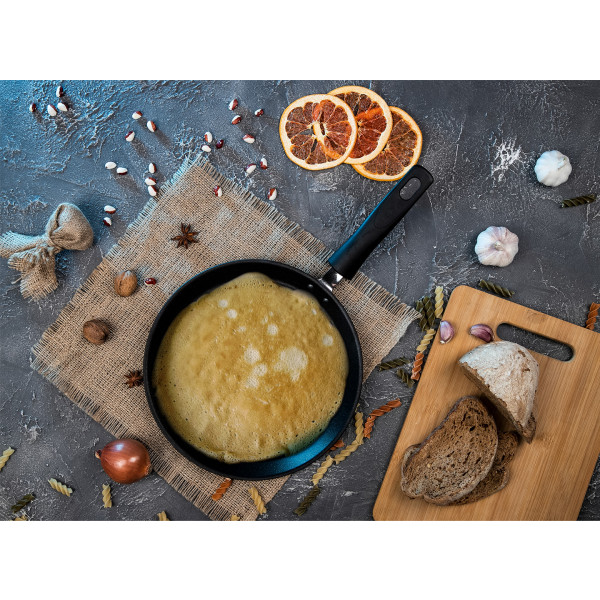 Фото - Сковорода для млинців Tefal G2683872 Ultimate 25 см