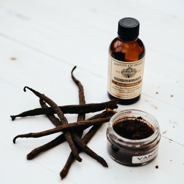 Фото - Свічка скло Bolsius TRUE SCENTS 80/73 Ваніль (930375)