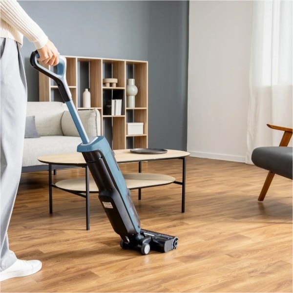Фото - Комплект техники Пылесос ручной моющий Rowenta GZ2271E0 X-CLEAN 2+ Пылесос ручной Rowenta RH5A31E0