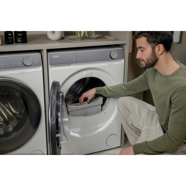 Фото - Комплект техники Haier Пральна машина з фронтальним завантаженням + Сушильна машина + Комплект кріплень для встановлення в колону Haier HW90-B14367U-S + HD80-C367U1-S + HASKWS579