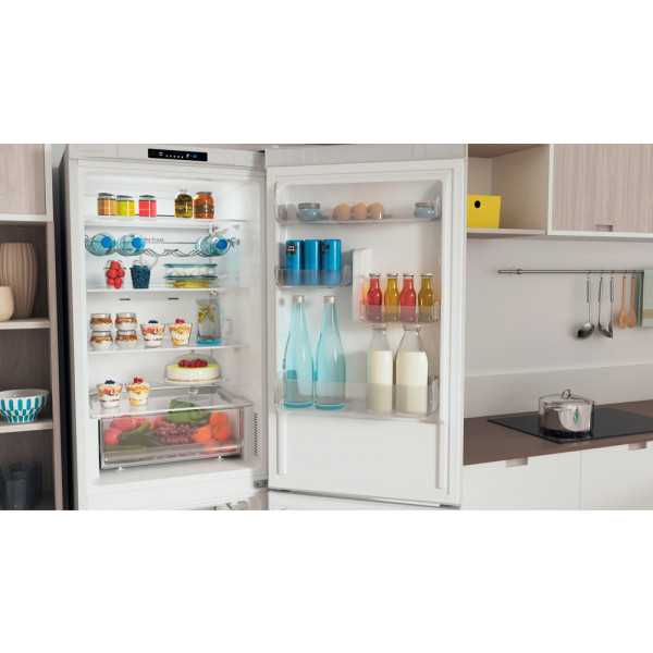 Фото - Холодильник Indesit INFC8 TI21 W0