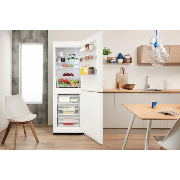 Фото - Холодильник Indesit LI7 SN1 EW