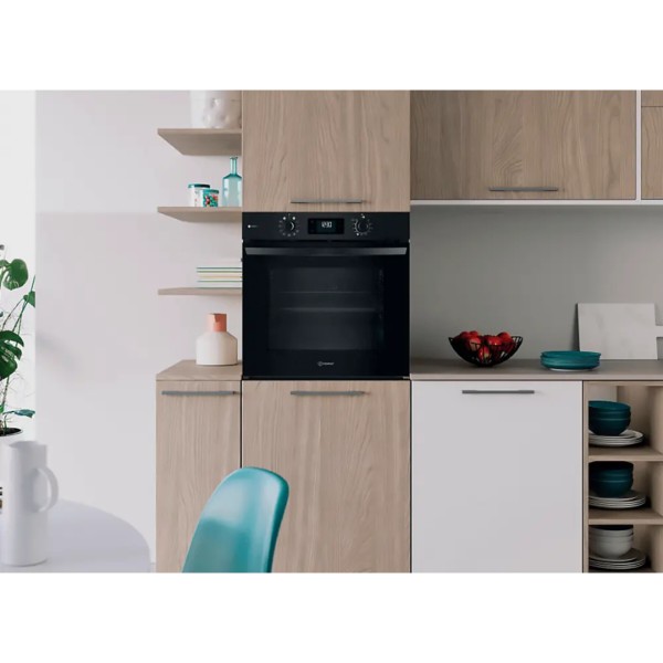Фото - Духовой шкаф Indesit IO 258HS B
