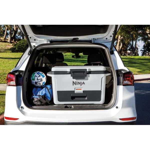 Фото - Термобокс Ninja FrostVault 47L Hard Cooler - Cloud White (FB151EUWH)