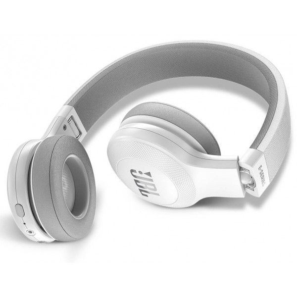 Фото - Наушники накладные JBL E45BT White (JBLE45BTWHT)