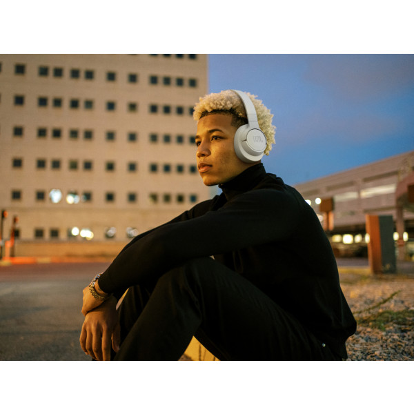Фото - Наушники полноразмерные беспроводные JBL Tune 720BT White (JBLT720BTWHT)