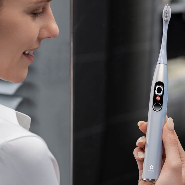 Фото - Зубная щетка электрическая Oclean X Pro Digital Set Electric Toothbrush Glamour Silver (6970810552584)