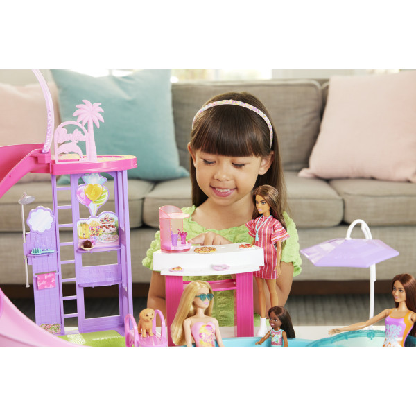 Фото - Одежда и аксессуары для куклы Barbie Бассейн мечты (JFP01)