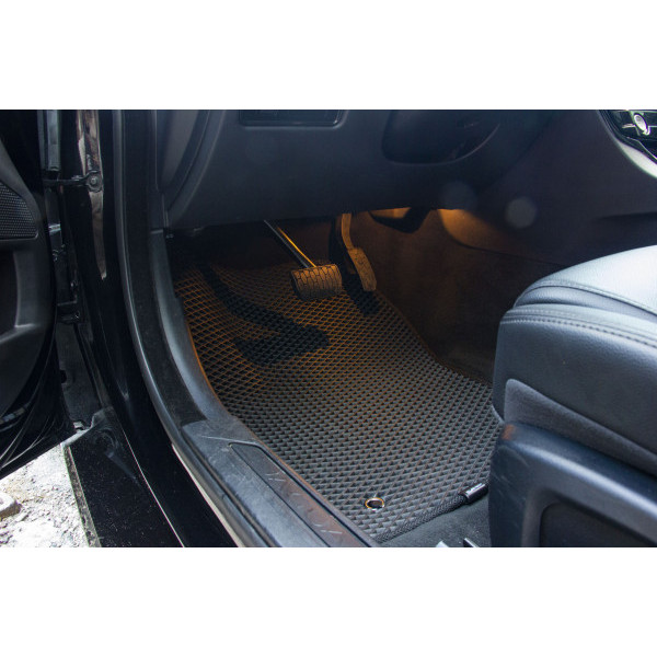 Фото - EVA килимки в салон авто EVAtech для XE (SV Project 8) Jaguar 2014 1 покоління Sedan EU JR12844CD5LA8RBB