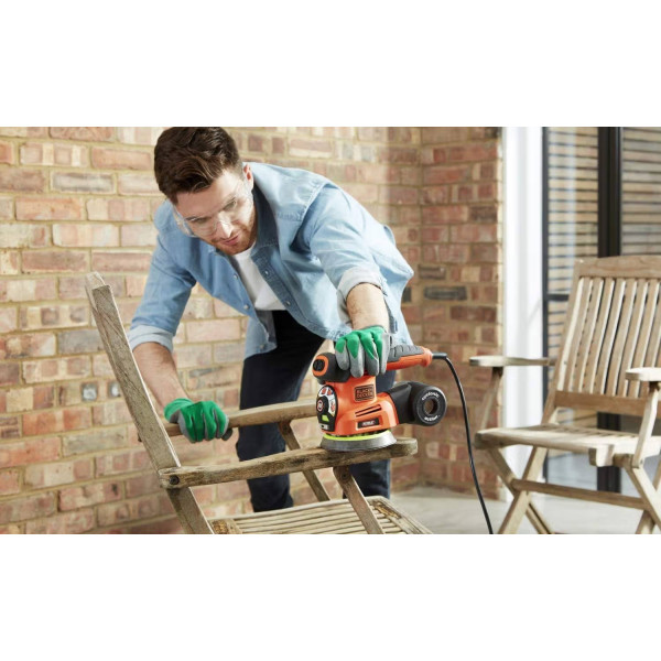 Фото - Эксцентриковая шлифовальная машина Black&Decker KA280K