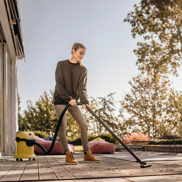 Фото - Пылесос для сухой уборки с мешком Karcher WD 3 P V-17/4/20 (1.628-170.0)