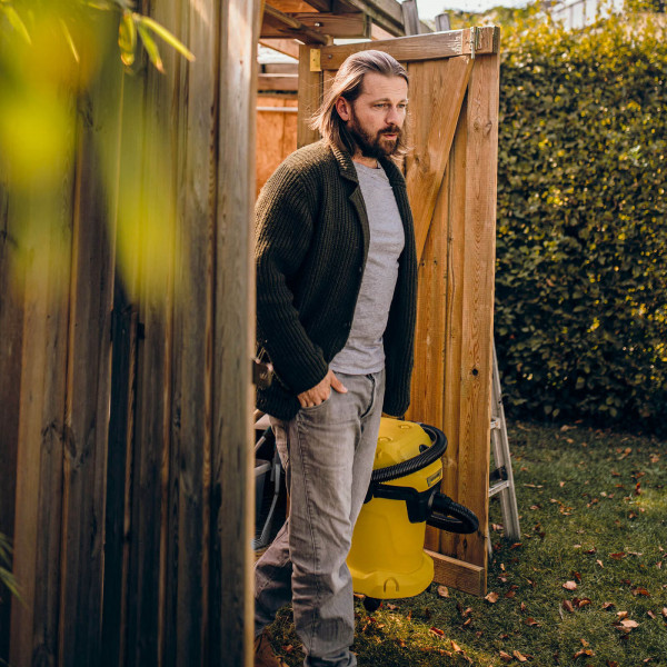 Фото - Пылесос для сухой уборки с мешком Karcher WD 3 P V-17/4/20 (1.628-170.0)