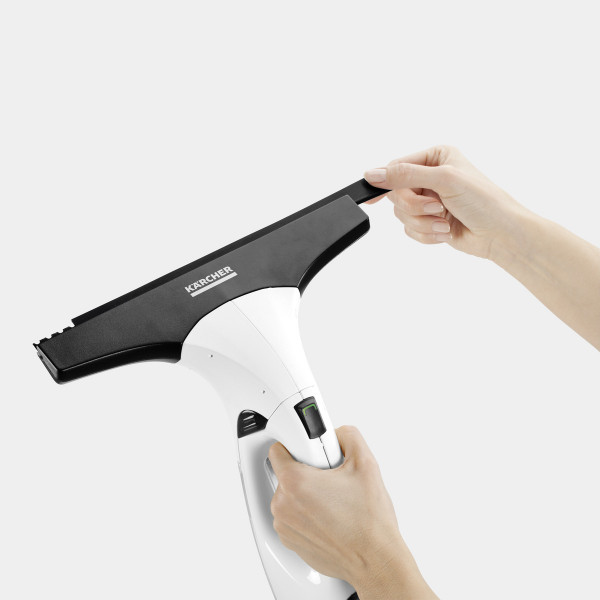 Фото - Пилосос віконний Karcher WV 2 PLUS NP (1.633-661.0)