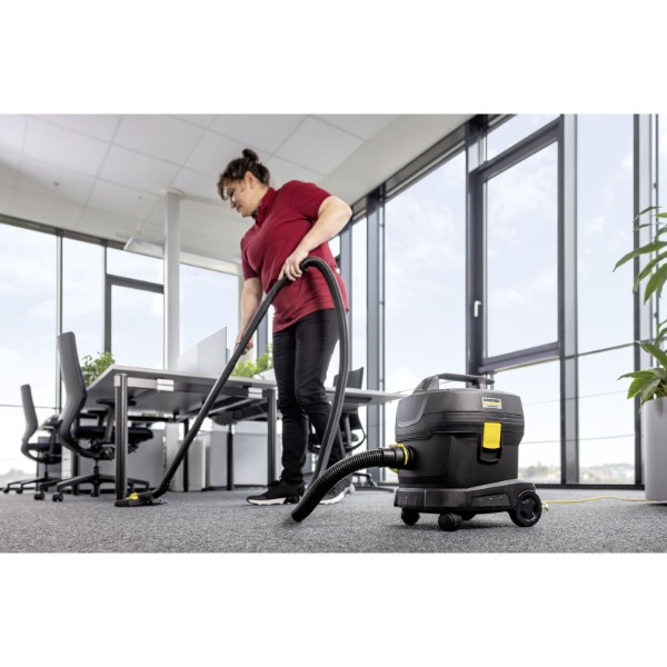 Фото - Пылесос для сухой уборки с мешком Karcher Go!Further T 11/1 Classic Adv Re!Plast (1.527-222.0)