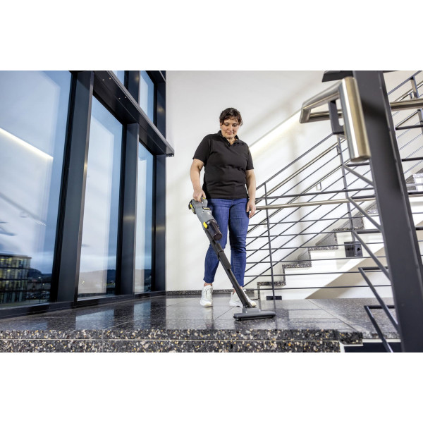 Фото - Пылесос ручной для дома Karcher LVS 1/1 Bp 18В (1.394-110.0)