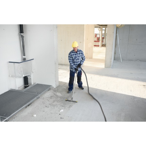 Фото - Пылесос для сухой уборки с мешком Karcher NT 50/1 Tact Te L (1.148-411.0)