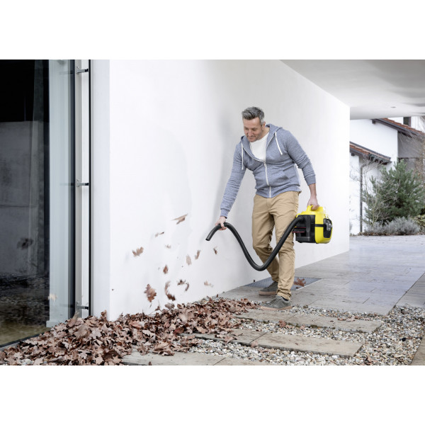 Фото - Пылесос для сухой уборки без мешка Karcher WD 1 Compact Battery (1.198-300.0)