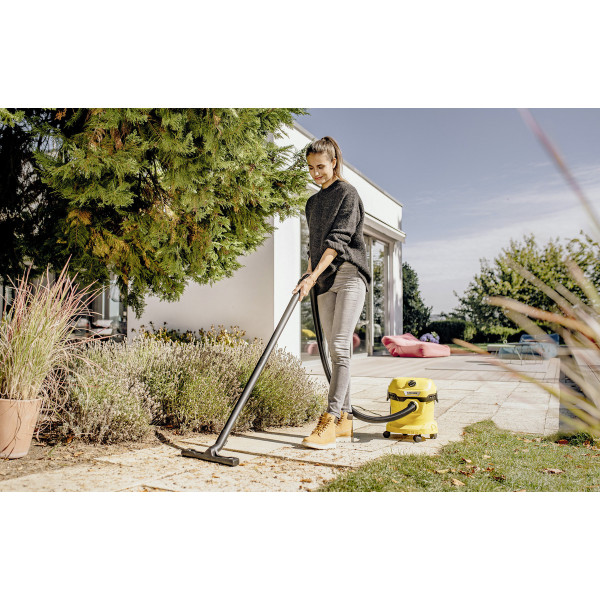 Фото - Пилосос для сухого прибирання з мішком Karcher WD 2 V-12/4/18/C