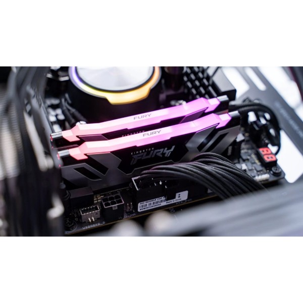 Фото - Пам'ять DDR Kingston Fury Renegade RGB White 2x16GB/7200 DDR5 XMP (KF572C38RWAK2-32)