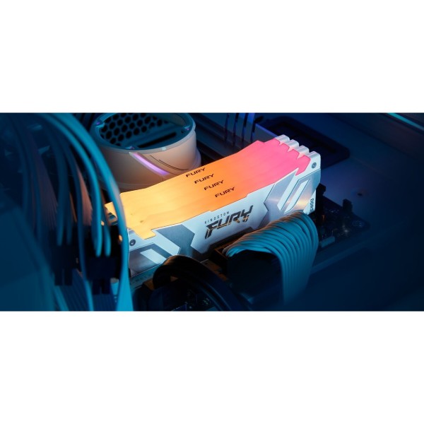 Фото - Пам'ять DDR Kingston Fury Renegade RGB White 2x16GB/7200 DDR5 XMP (KF572C38RWAK2-32)