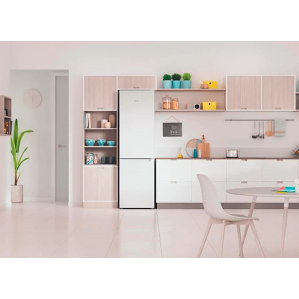 Фото - Холодильник Indesit INFC9 TI22W