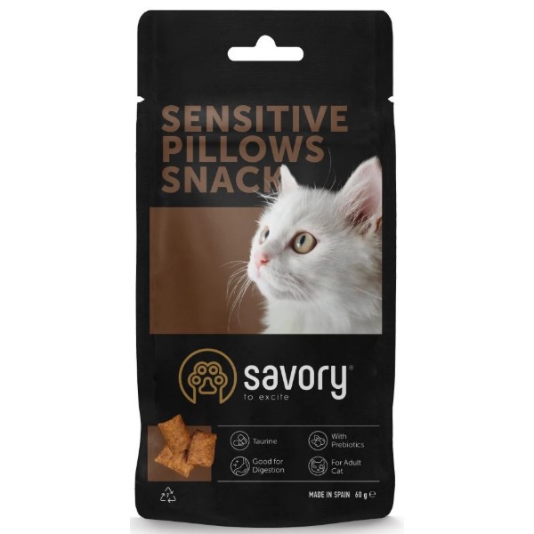 Фото - Лакомство для кошек подушечки Savory для взрослых с чувствительным пищеварением 60 г (4820261921328)