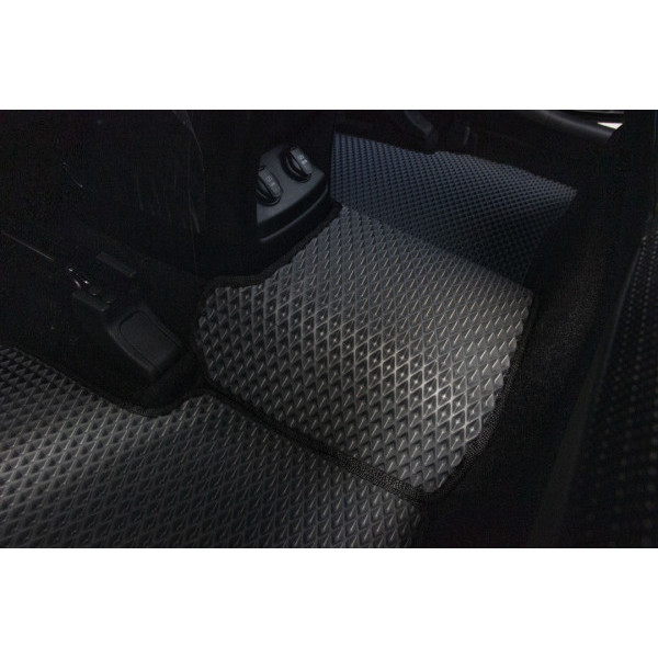 Фото - Коврики из экокожи в салон авто EVAtech для Sportage (QL) Kia 2016-2021 4 поколение SUV EU (KI1358CE5LA3BBLB)
