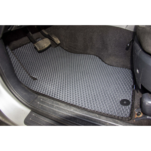 Фото - EVA коврики в салон авто EVAtech для Sorento (BL) 5 seats Kia 2002-2009 1 поколение SUV EU KI21471C5RBB