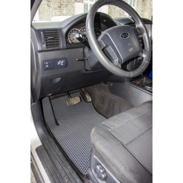 Фото - EVA коврики в салон авто EVAtech для Sorento (BL) 5 seats Kia 2002-2009 1 поколение SUV EU KI21471C5LA2RBB