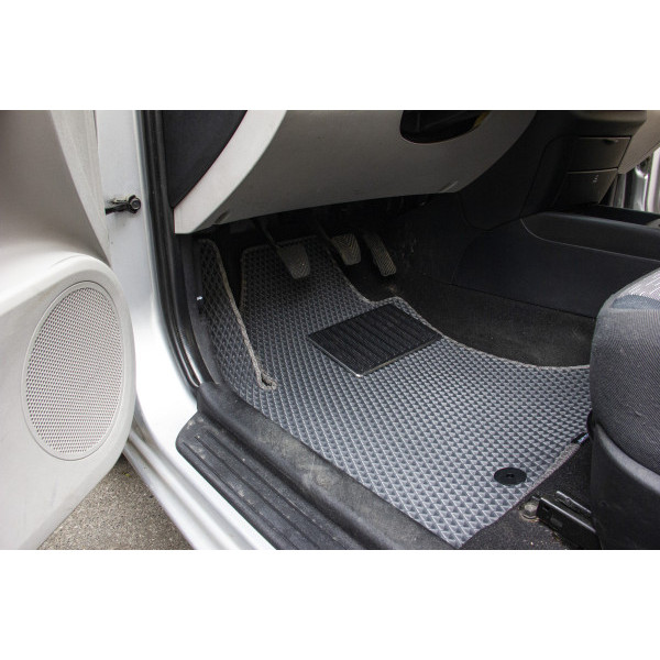 Фото - EVA коврики в салон авто передние EVAtech для Ceed (ED) Kia 2006-2009 1 поколение Combi EU (KI3101ACC2AV2RGB)