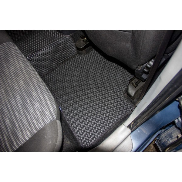 Фото - Килимки з екошкіри в салон авто EVAtech для Ceed (ED) Kia 2006-2009 1 покоління Combi EU (KI3101CBC5AV2BBB)