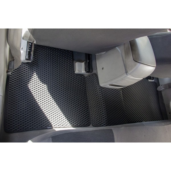 Фото - EVA коврики в салон авто EVAtech для Cerato (LD) Kia 2004-2008 1 поколение Sedan EU (KI3107C5SBB)