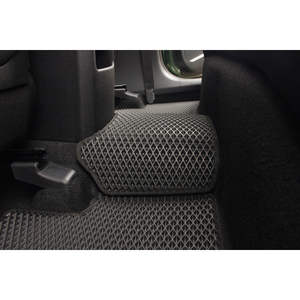 Фото - EVA коврики в салон авто EVAtech для Sportage (NQ5) Kia 2021 5 поколение SUV EU (KI42641CD5SGB)