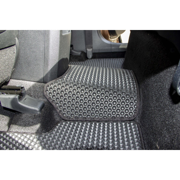 Фото - EVA коврики в салон авто EVAtech для Sportage (NQ5) Kia 2021 5 поколение SUV EU (KI42641CD5SGB)