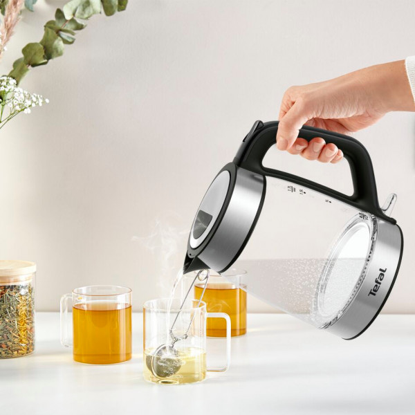 Фото - Электрический чайник Tefal KI605830