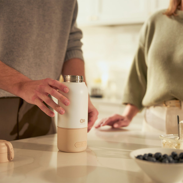 Фото - Підігрівач дитячих пляшечок дорожній Kinderkraft Gaja Green (KEGAJA00GRE0000)
