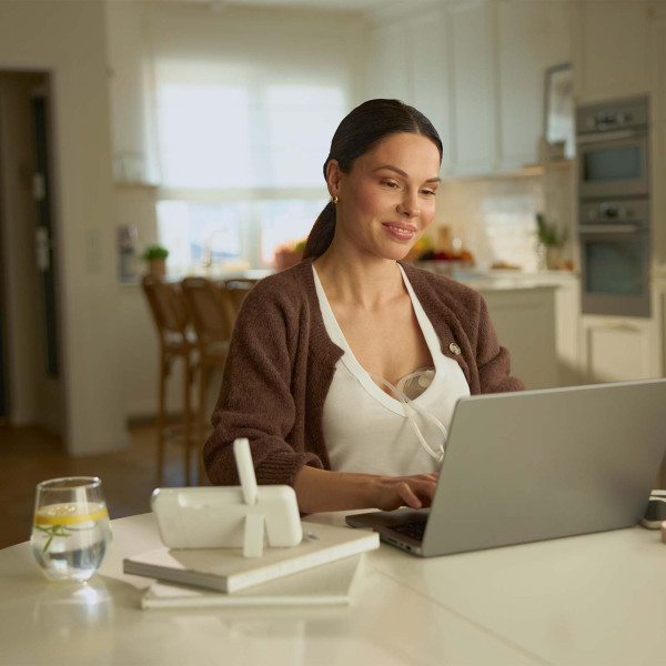 Фото - Электрический молокоотсос Kinderkraft GentleFlow Pink (KEGEFL00PNK0000)