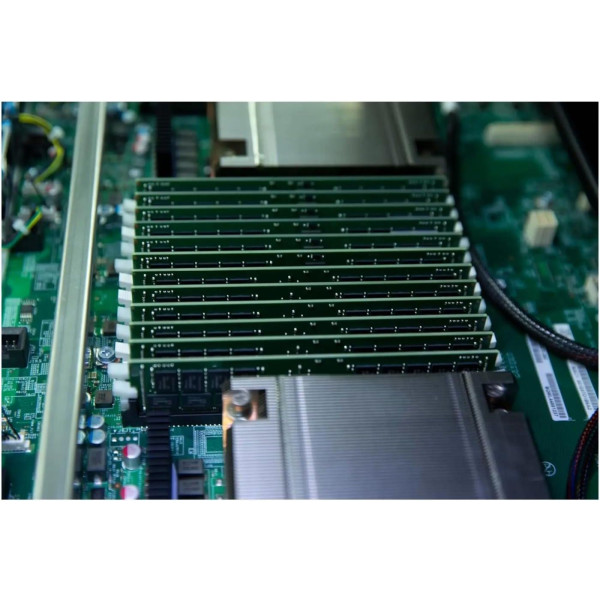Фото - Память DDR Kingston DDR5-6400 32GB RDIMM ECC REG (KSM64R52BD8-32HA)