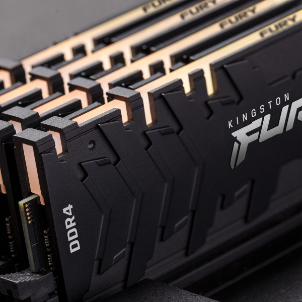 Фото - Память DDR Kingston 2x8GB DDR4 4266 Fury Renegade RGB (KF442C19RBAK2/16)