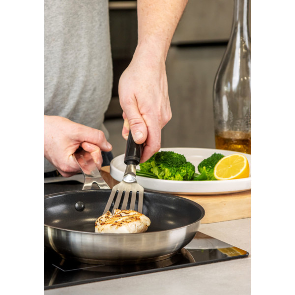 Фото - Лопатка кухонна KitchenAid Classic 31.8 см чорний (KCG024OHOBE)