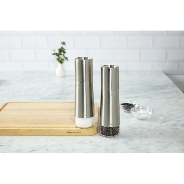 Фото - Набор мельниц для специй KitchenAid Universal 20,3 см 2 шт. (KOG988OSSSA)