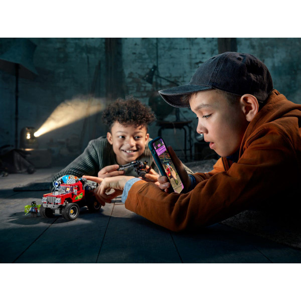 Фото - Конструктор LEGO Hidden Side Каскадерский грузовик Эль Фуего (70421)