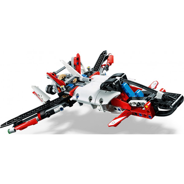 Фото - Конструктор LEGO Technic Technic Рятувальний вертоліт (42 092)